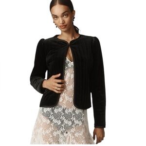 Sanctuary Quilted Women's Velvet Jacket Cape Large MSRP $129